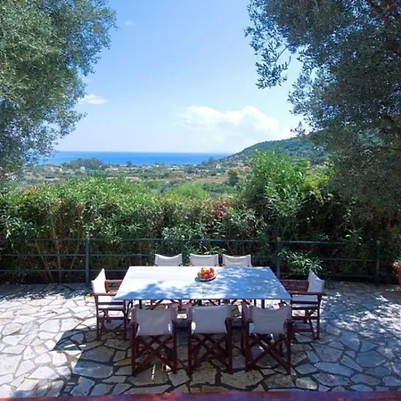 Villa Aliona Mavrata