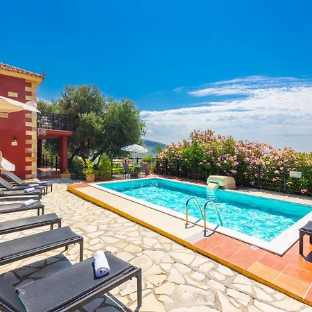 Aliona Villa Mavrata